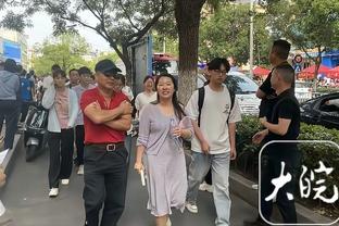 阿斯：戴维斯倾向今夏转会皇马，皇马也想以合理价格签下他